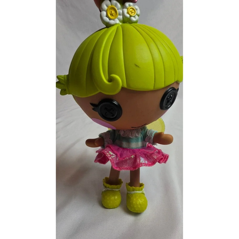 MGA Lalaloopsy Littles Twinkle N Flutters Doll Fairy Wings Green Hair 02-02